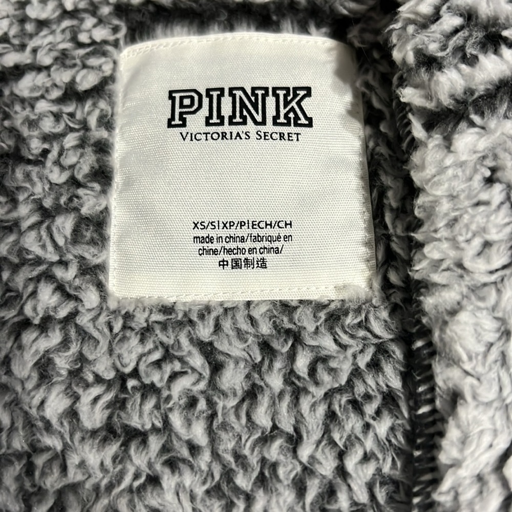 Sharpa Jacket - image 3